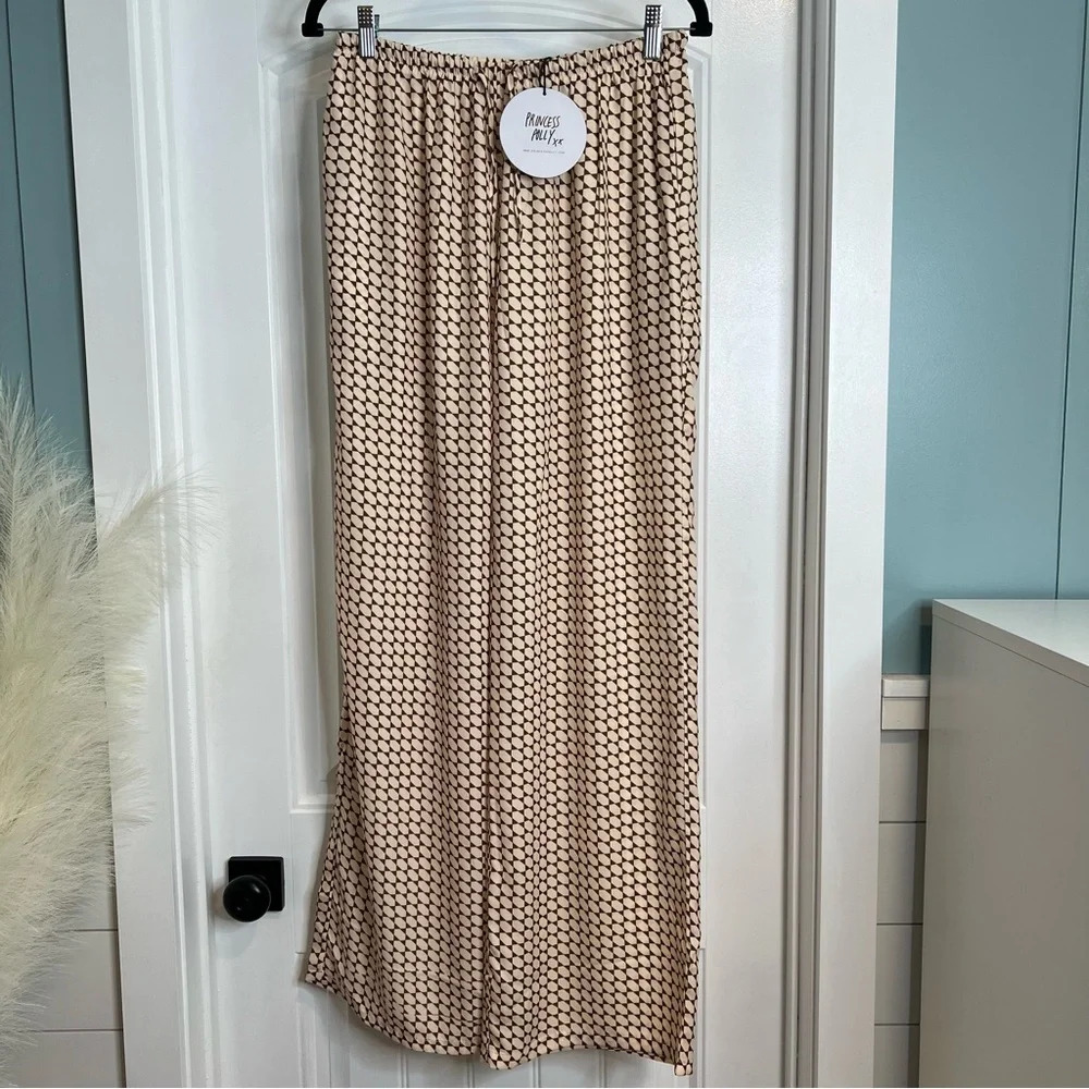 Princess Polly Brown & Cream Checkered Pull on Pants. Size‎ 8. NWT.